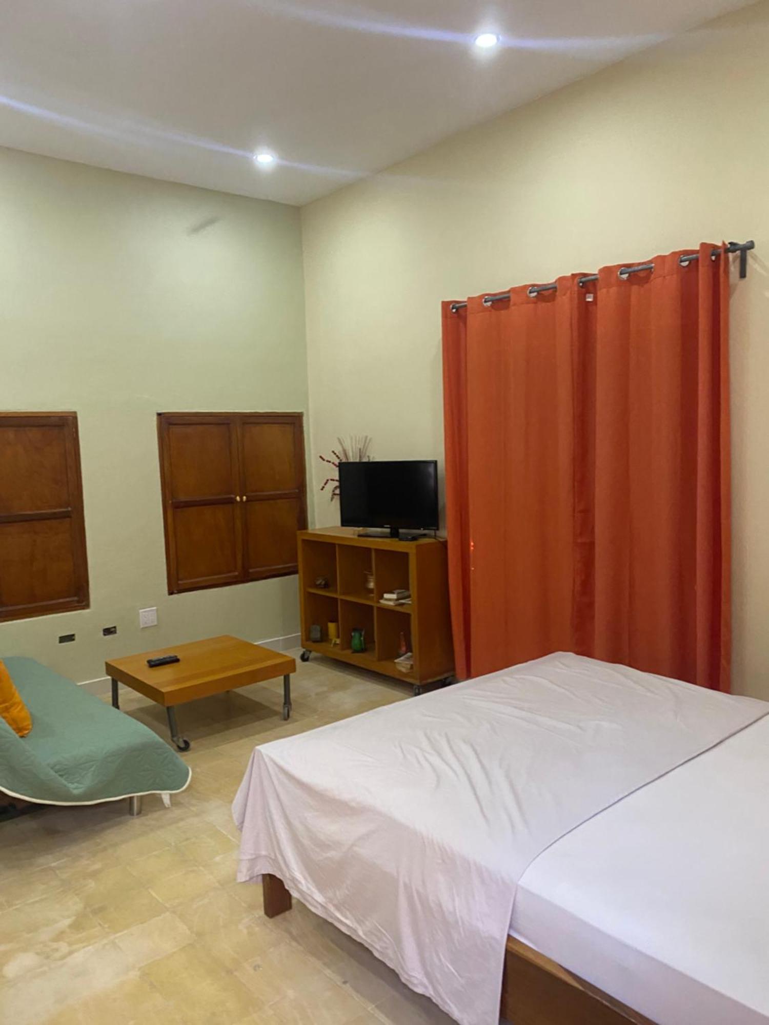 Apartamentos Casa Amarilla Granada Εξωτερικό φωτογραφία