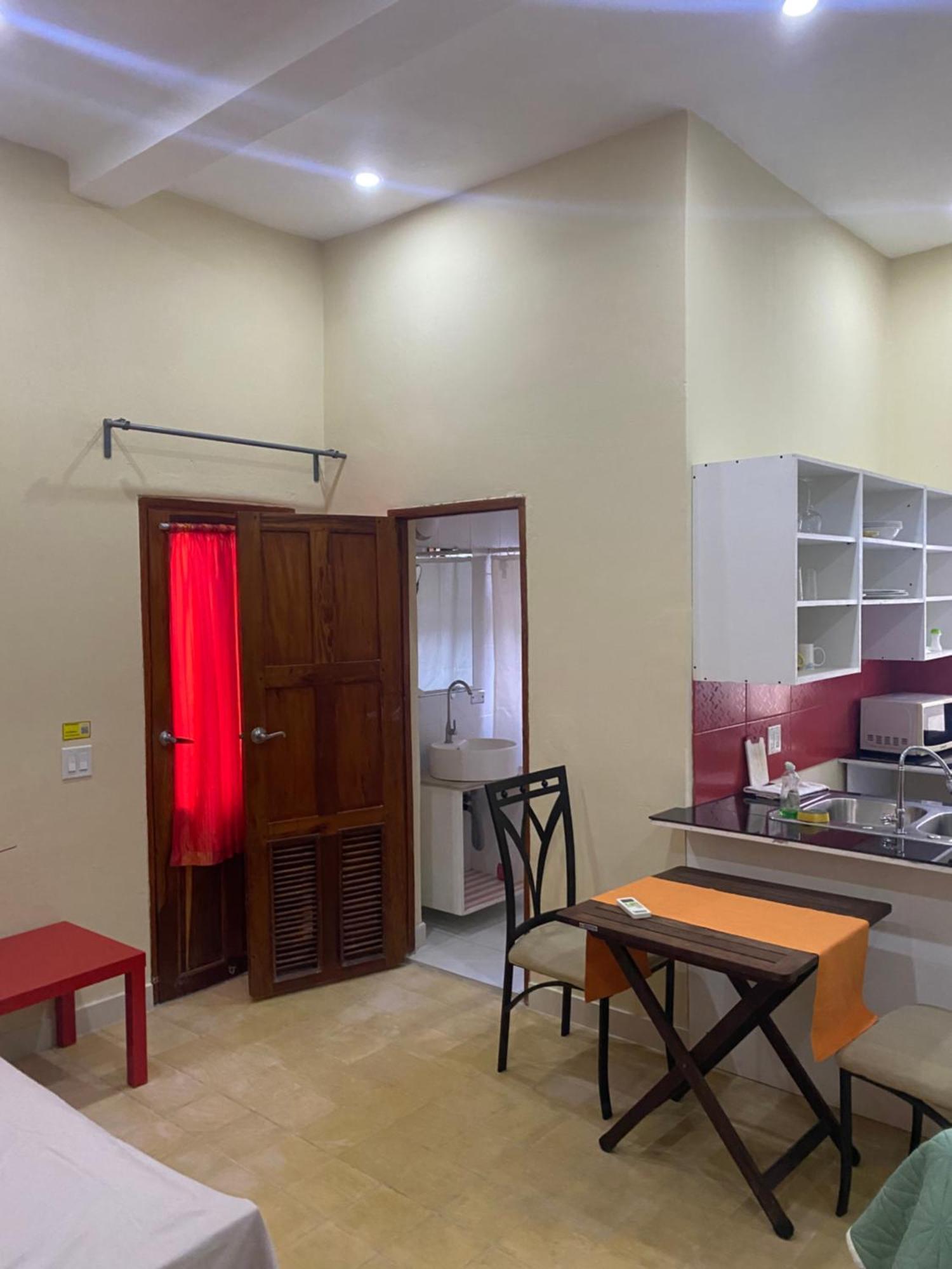 Apartamentos Casa Amarilla Granada Εξωτερικό φωτογραφία