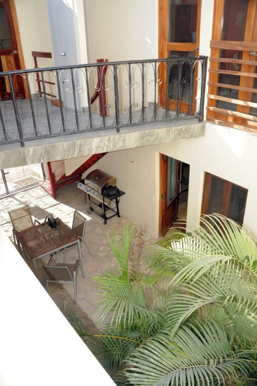 Apartamentos Casa Amarilla Granada Εξωτερικό φωτογραφία