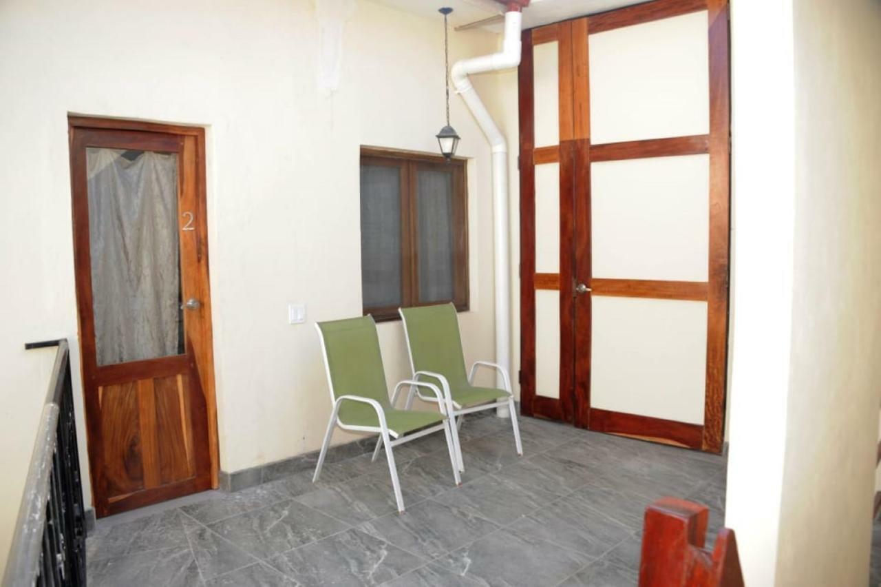 Apartamentos Casa Amarilla Granada Εξωτερικό φωτογραφία